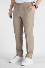 Pantalone Monte Carlo con Fibbia Laterale e Pinces | Beige