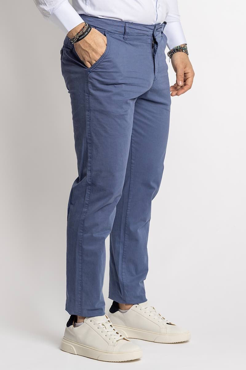 jeans Pantalone modello baggy, carrot fit, balloons, pantaloni regular fit morbidi di gamba, cotone popeline, cotone twill. Pantaloni classici, pantaloni slim fit. pantaloni da spezzato, pantaloni per giacca, pantaloni per uscire, da cerimonia, da eventi, per comunioni, per battesimo, per diciottesimo, pantaloni da battaglia, da lavoro, a poco prezzo, in saldi, nuova collezione estivi. zara, zalando, asos, shen, temu