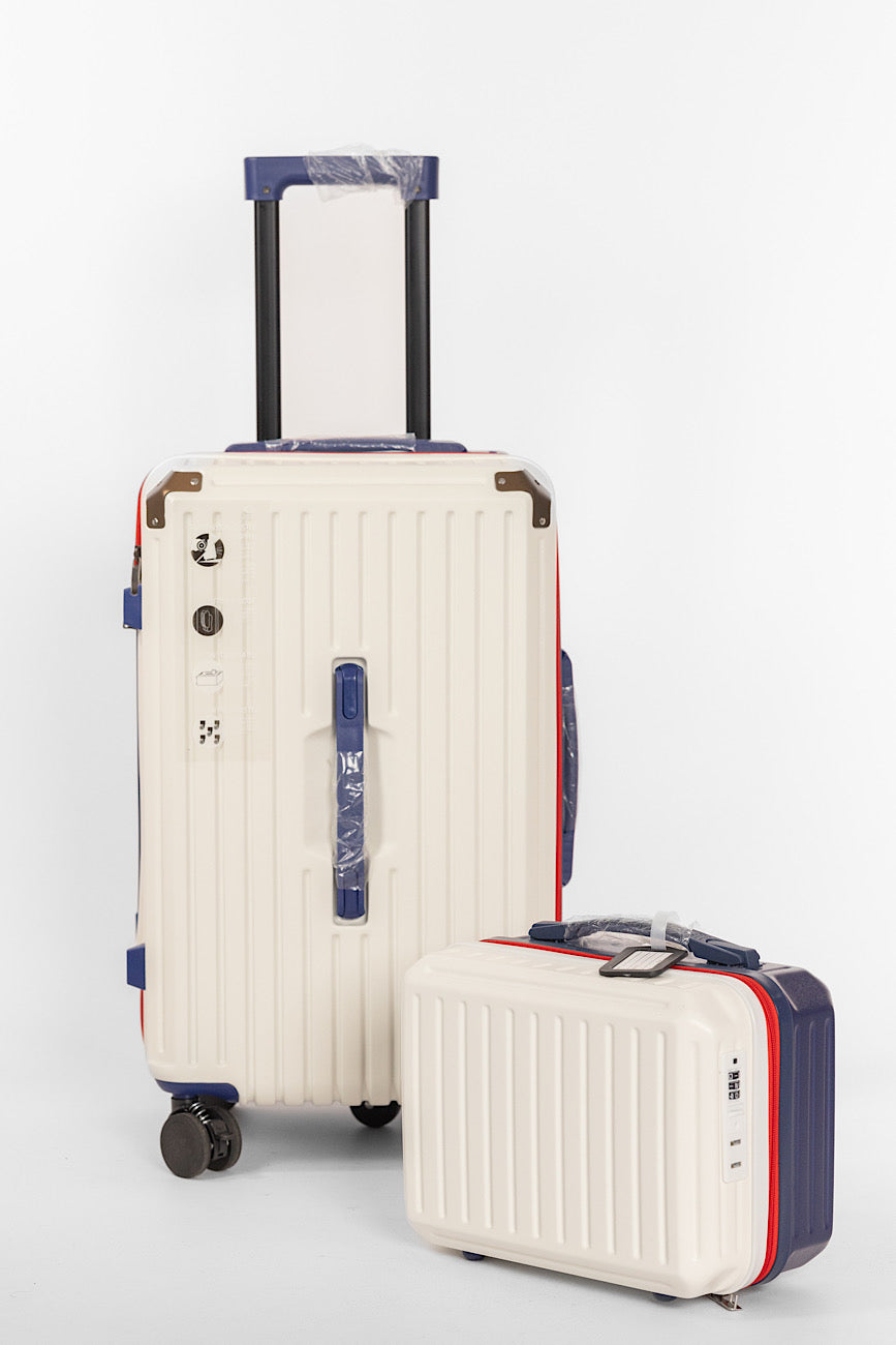 Hard Case Luggage Set with USB Socket | White