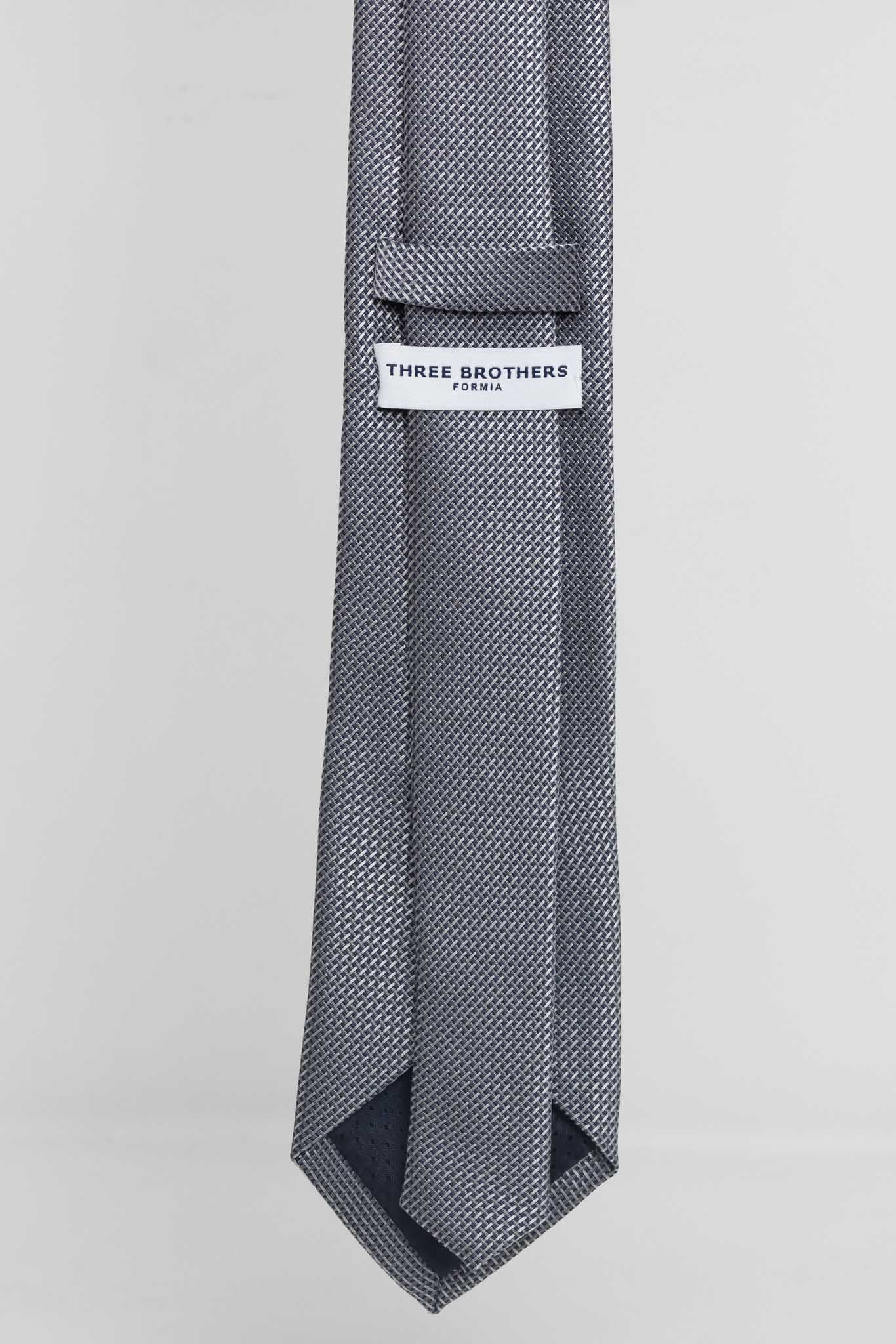 Cravatta Tre Pieghe Trama Geometrica Grigio Chiaro | 2 Per €20