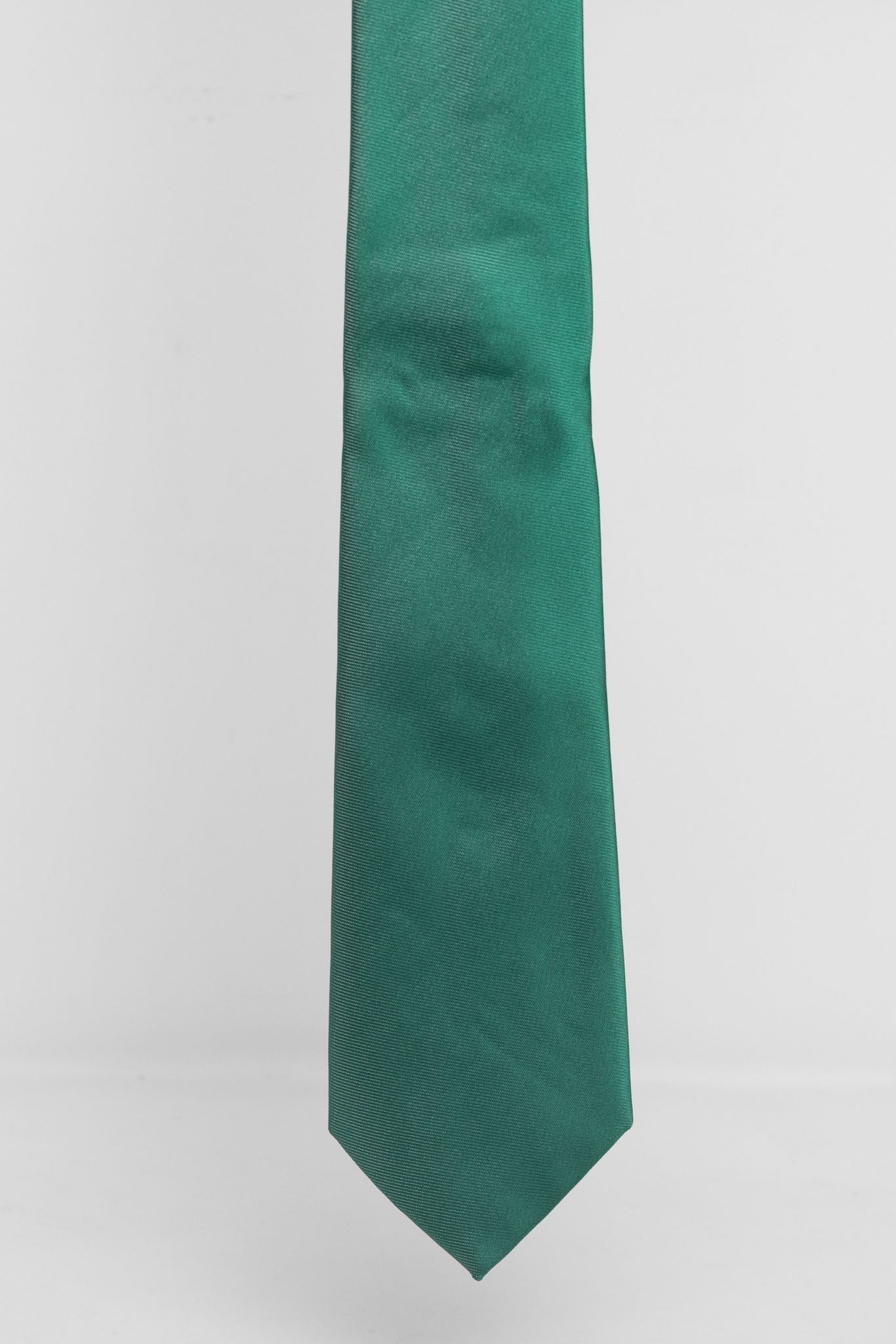 Cravatta Tre Pieghe Tinta Unita Verde Prato | 2 Per €20