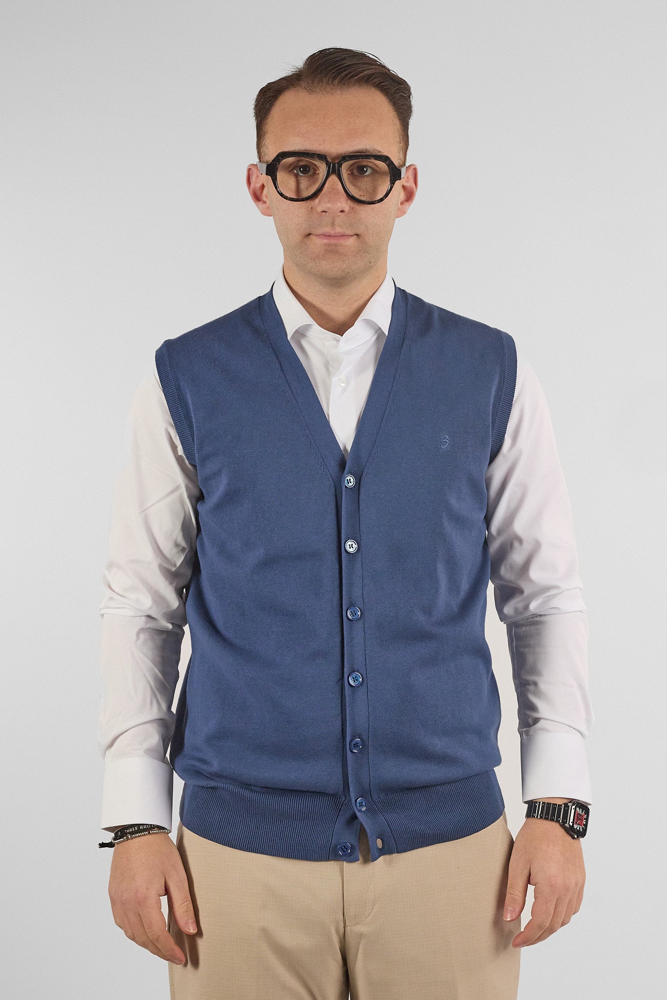 Gilet a V con Bottoni Basic di Cotone 1109 | 2 per €50 | Avion 43