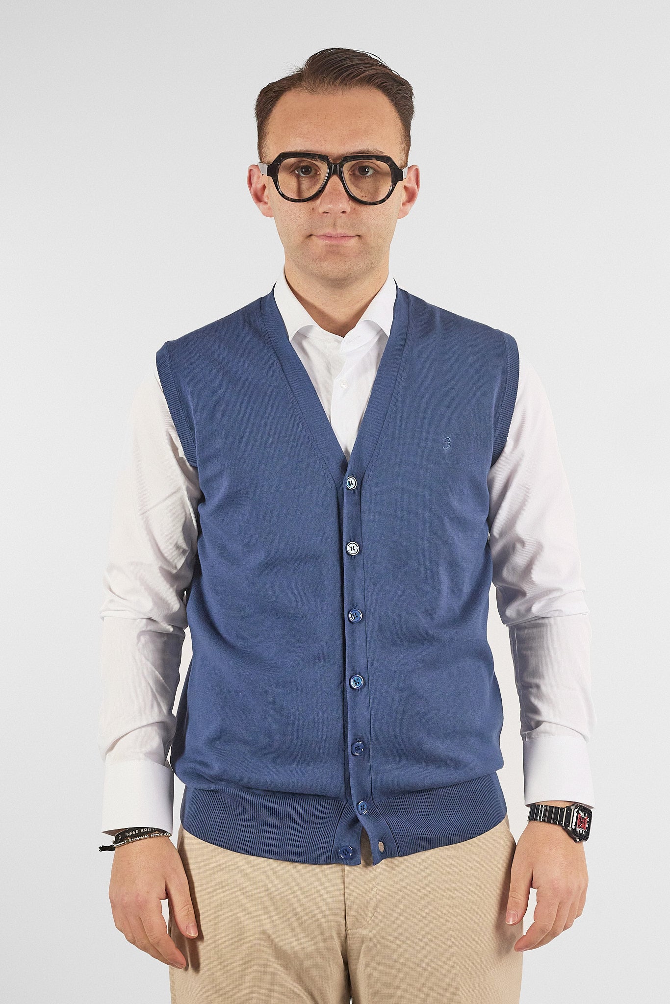 Gilet a V con Bottoni Basic di Cotone 1109 | 2 per €50 | Avion 43